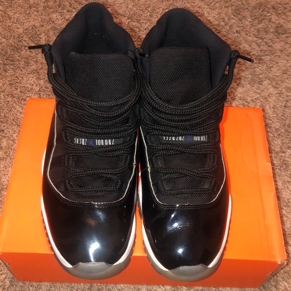 Jordan 11 Space Jams